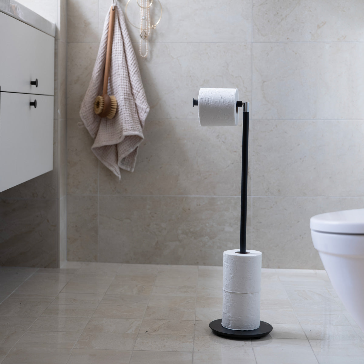 Toilet-/Reservepapirholder Smedbo Outline Sort Mat