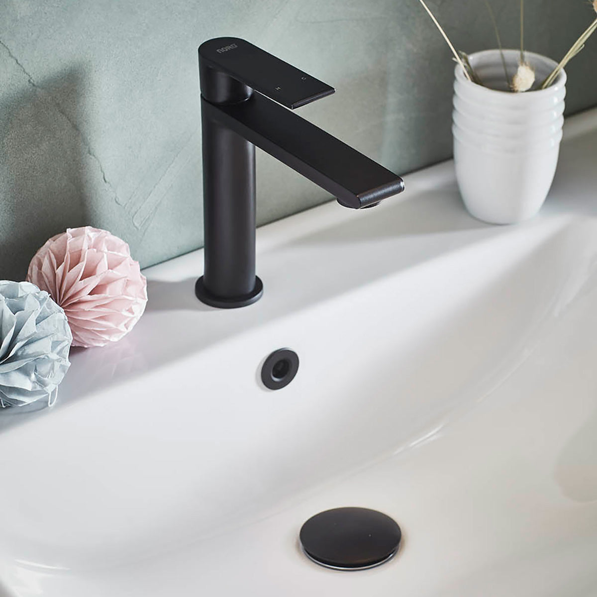 Håndvaskbatteri Noro Neo Lav Sort