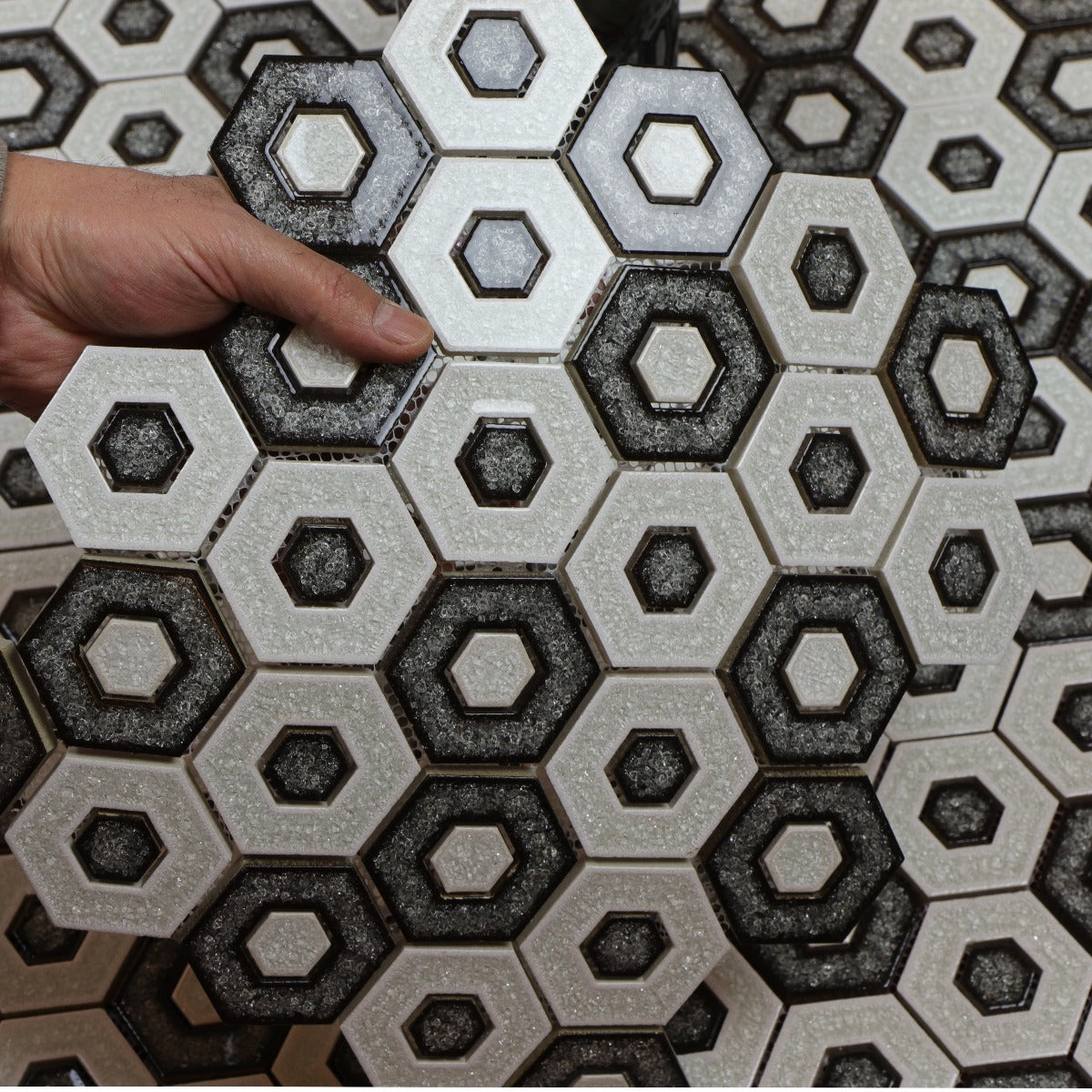 Mosaik Hexagon Invert