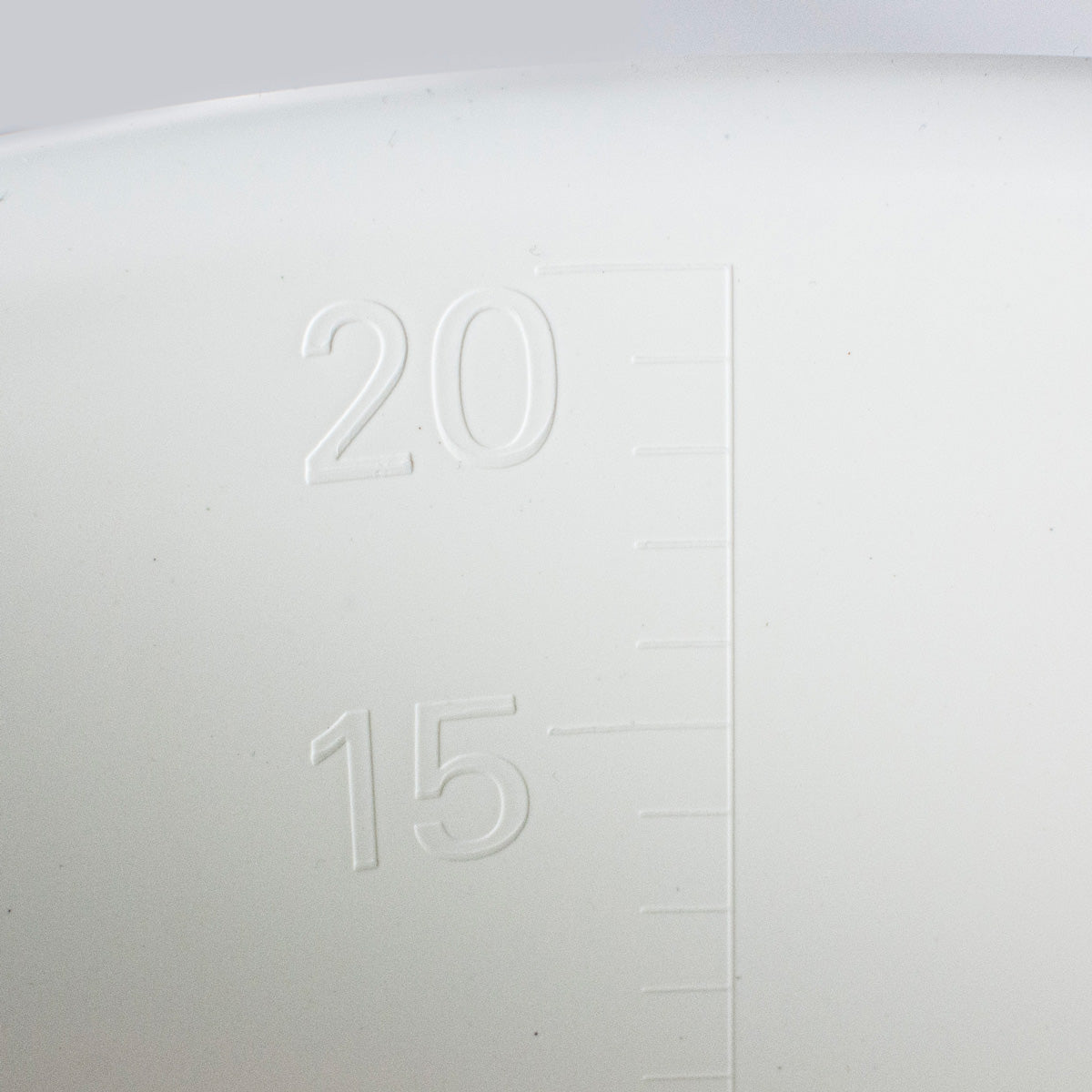 Spand 20 L Hvid Heavy Duty med tud