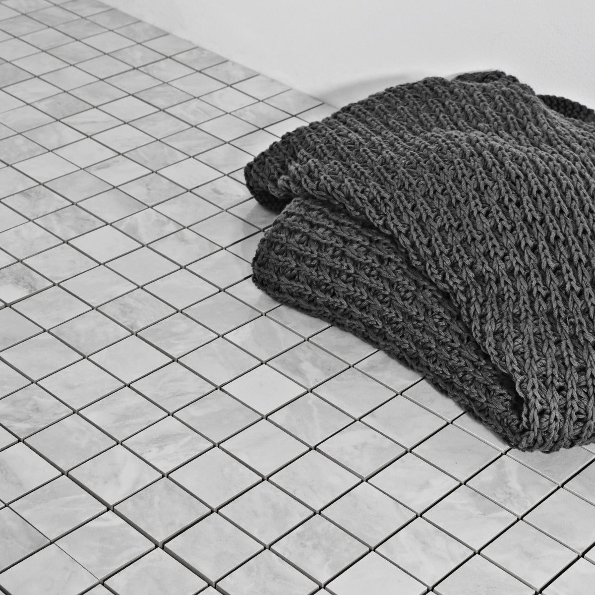 Mosaik Silke Gris Marmor Blank