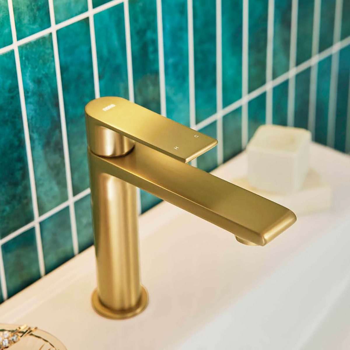 Håndvaskbatteri Noro Neo Lav Mat Børstet Messing