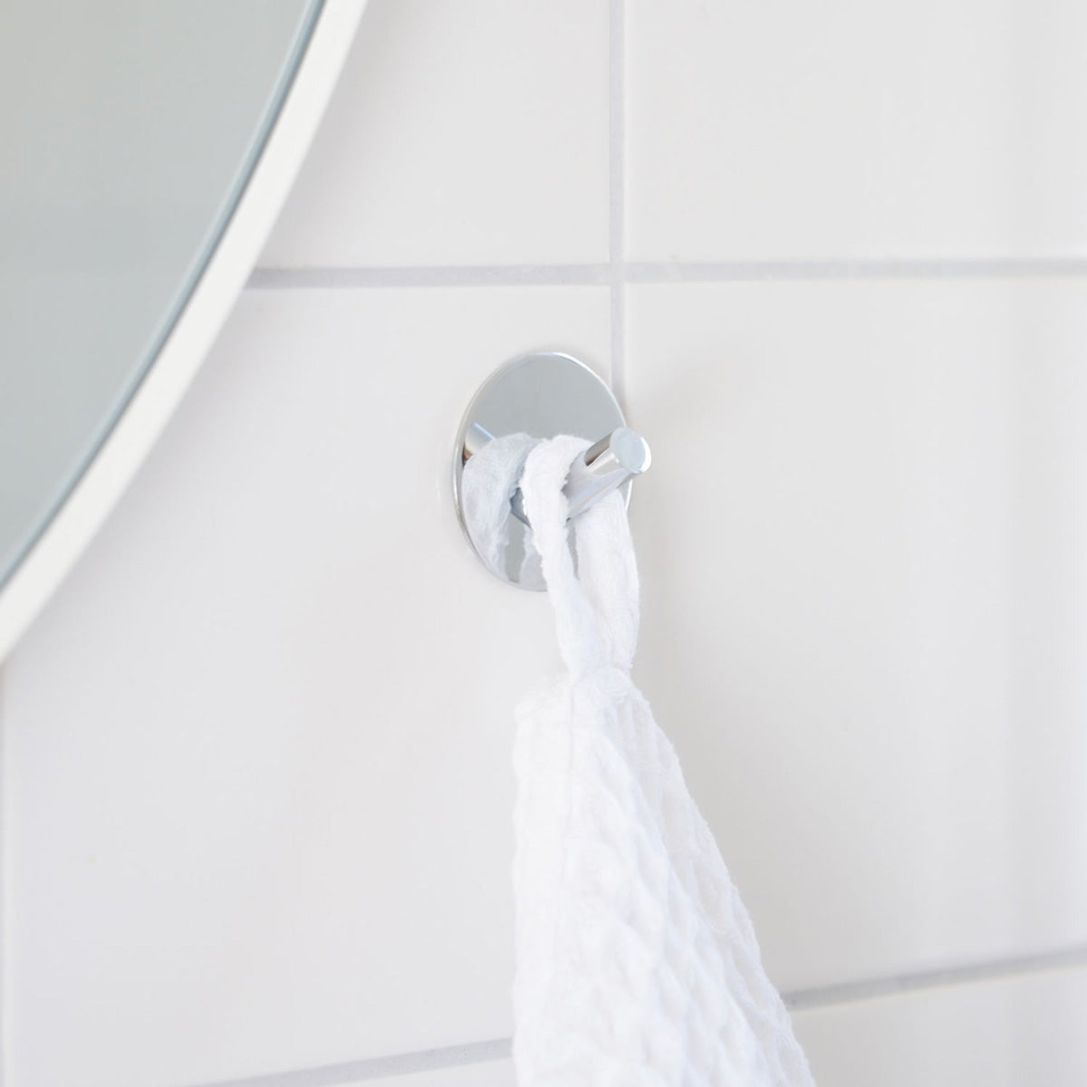 Enkeltkrog Smedbo Selvklæbende Rund Krom Blank