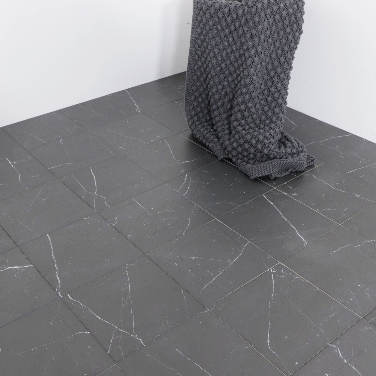 Klinker Marquina Marmor 22,5x22,5