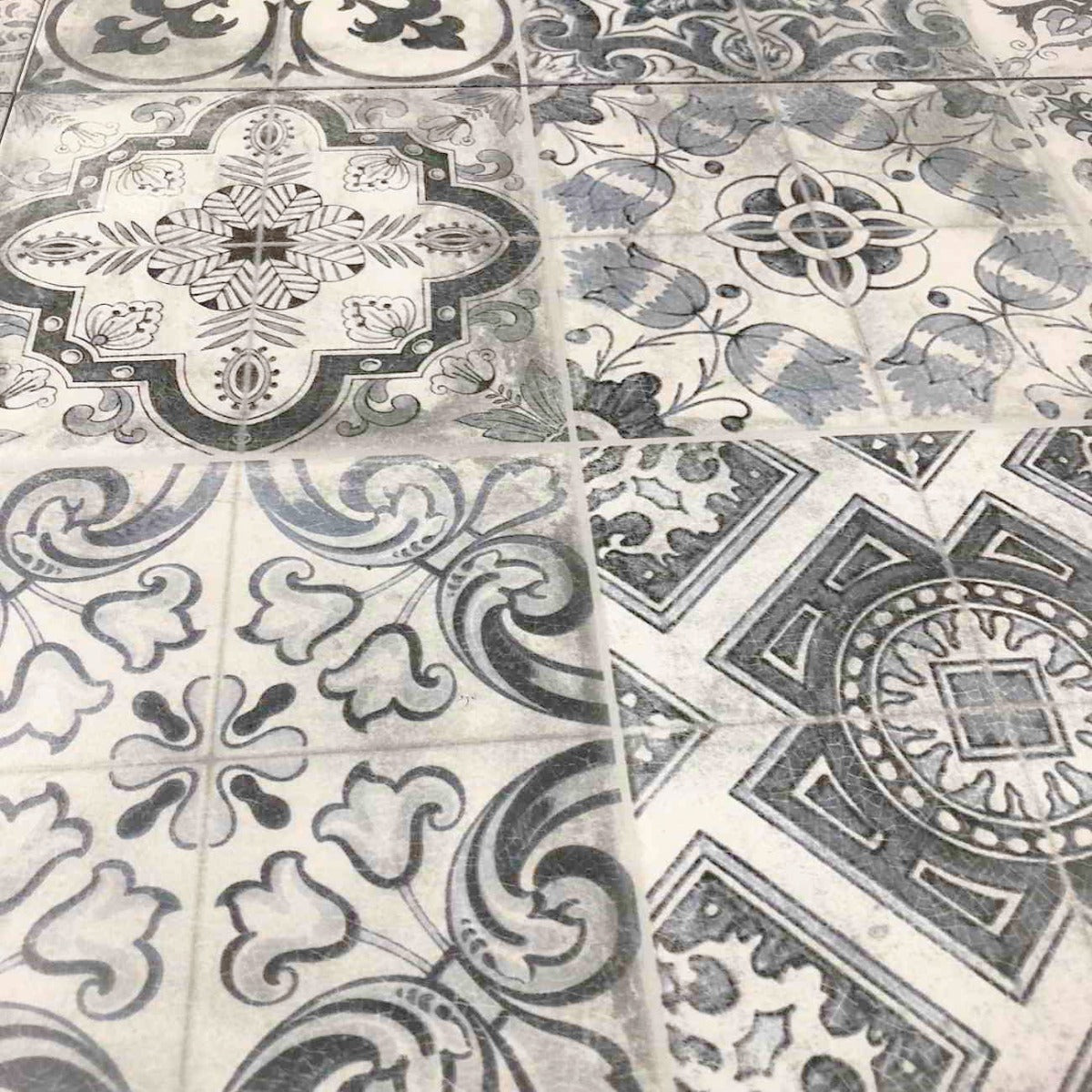 Klinker Manises Matt 60,8x60,8