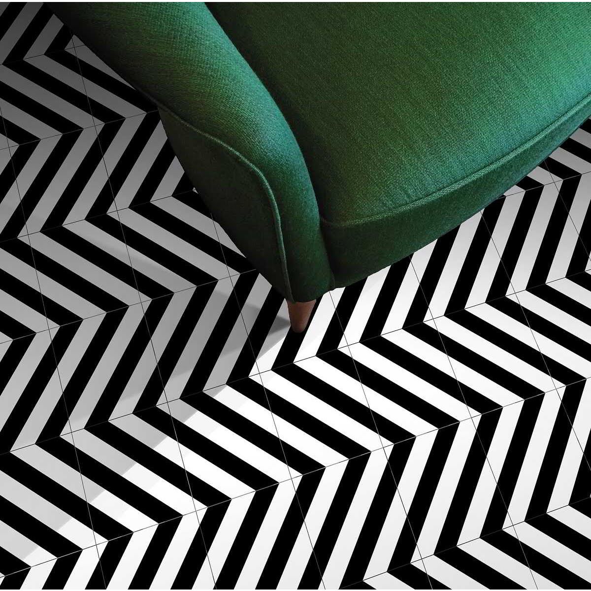 Klinker Lines Black 20x20
