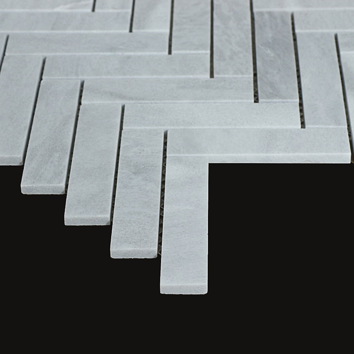 Mosaik Marmor Fishbone Light Grey