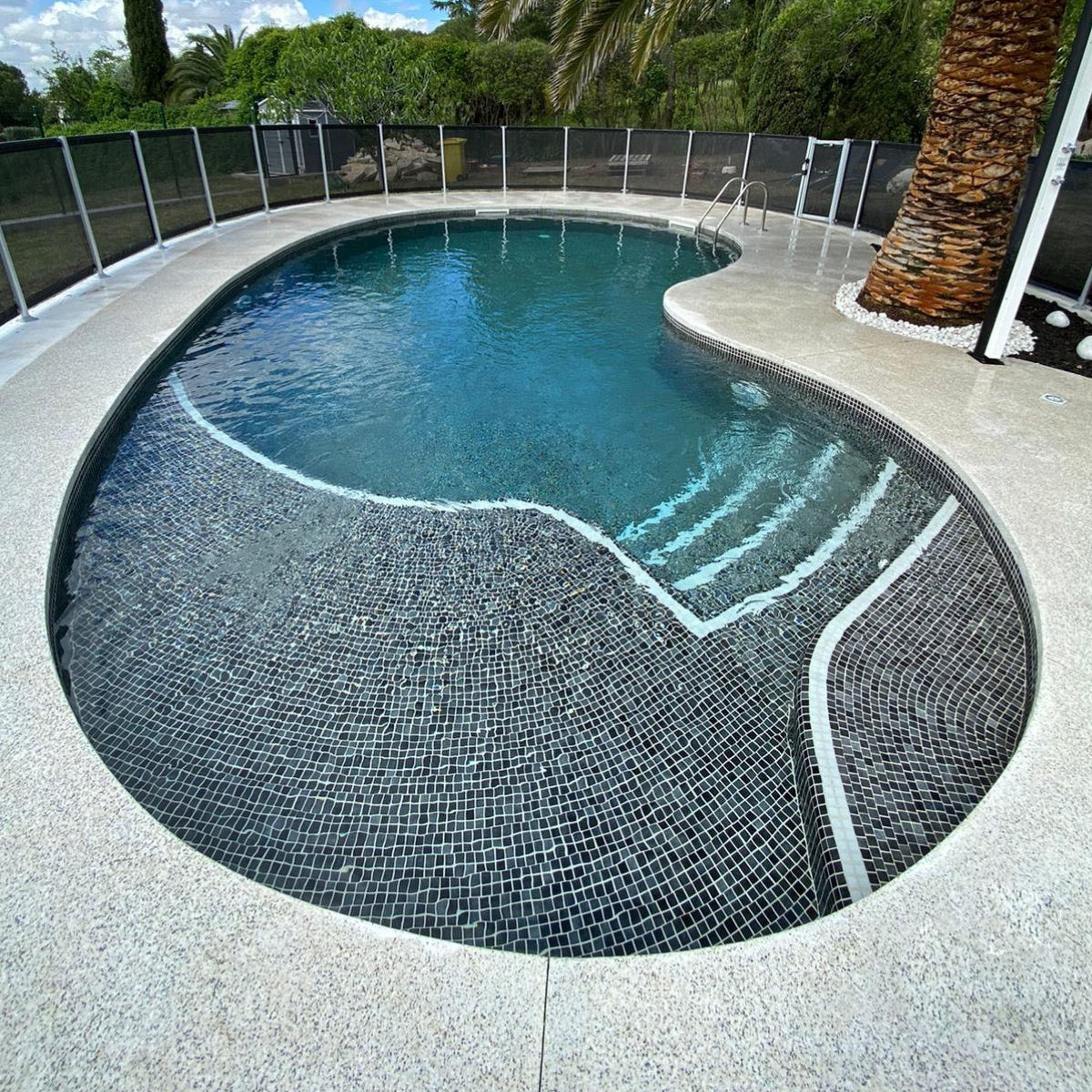 Poolmosaik Niebla Negro